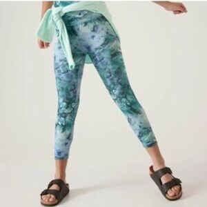 Athleta Girl High Rise Chit Chat Capri Solarize Cottage Blue Size XL/14